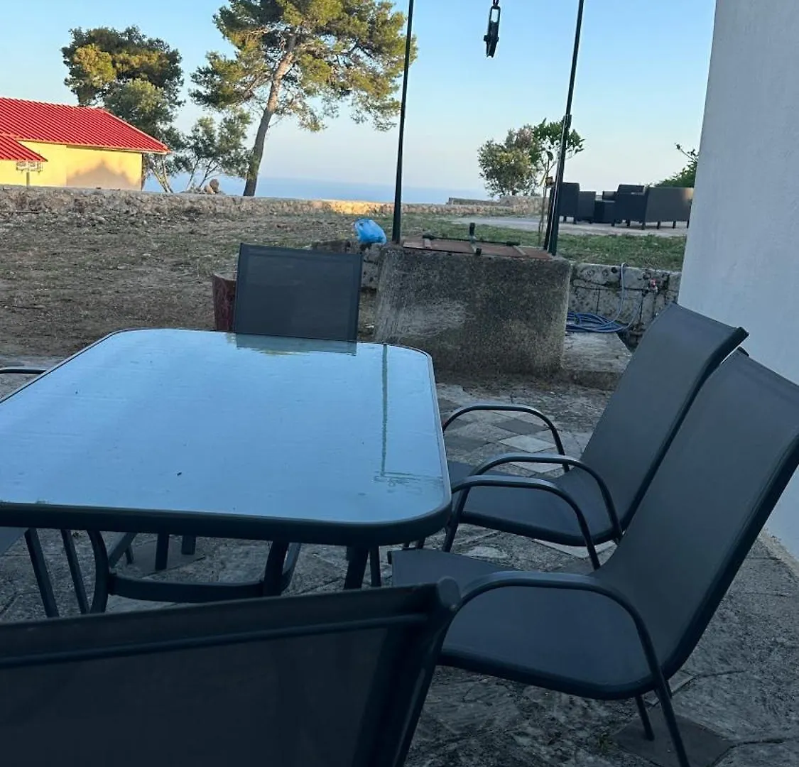 House In Lakithra Villa Nyaraló